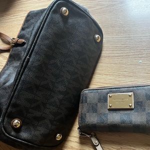 Michael kors, purse and wristlet wallet